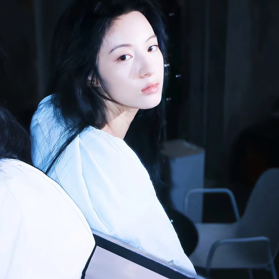 七个月亮